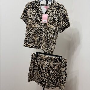 Leopard Print Women's Shorts and Short Sleeve Hoodie Tracksuit Set